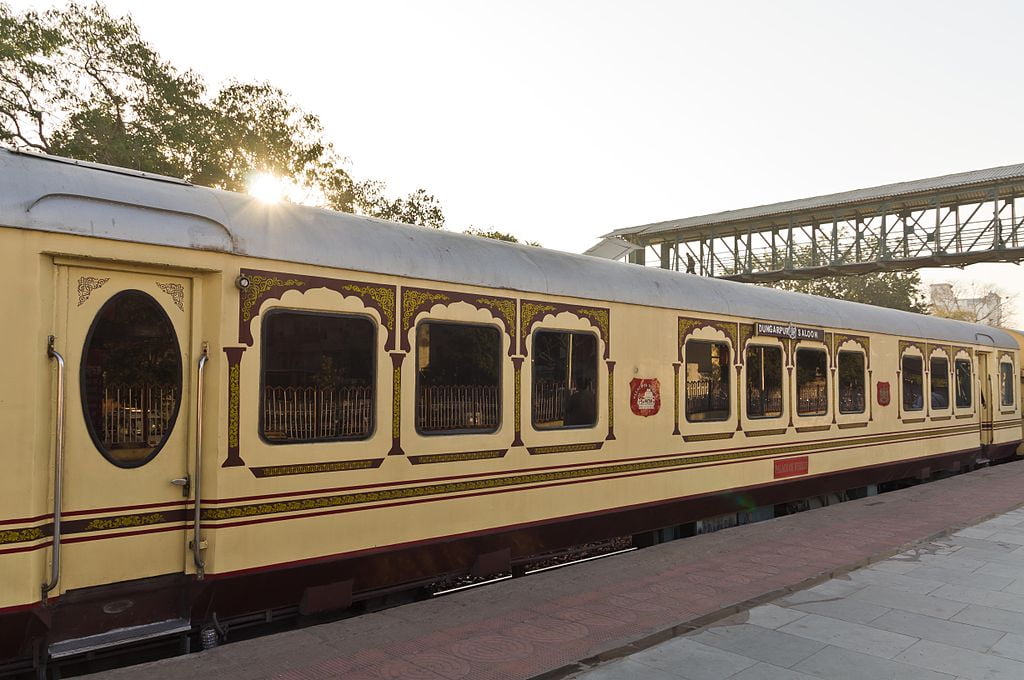 5 Things to Know About Indian Railways Palace on Wheels luxury train Jaipur