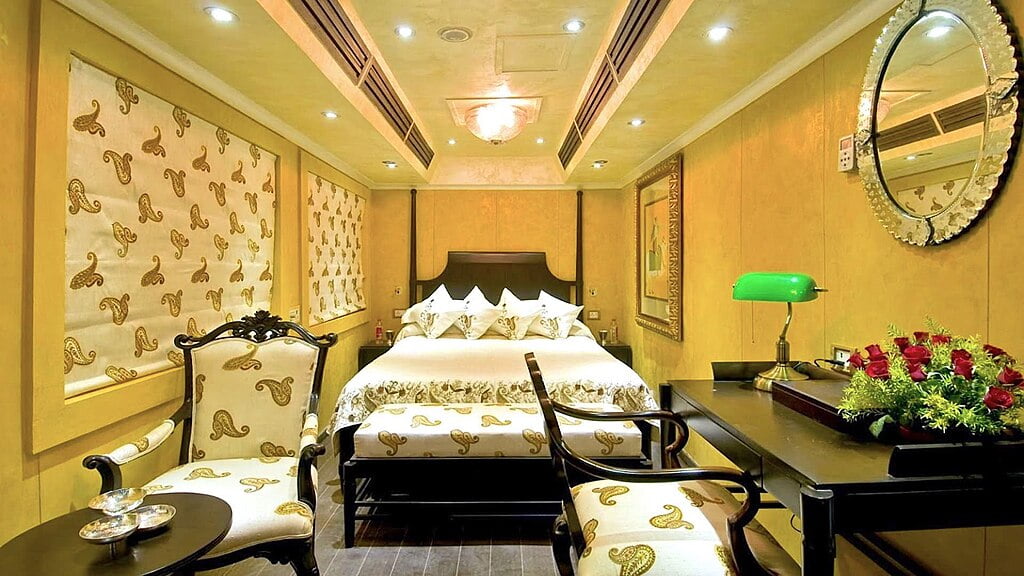 5 Things to Know About Indian Railways Palace on wheels luxury train India