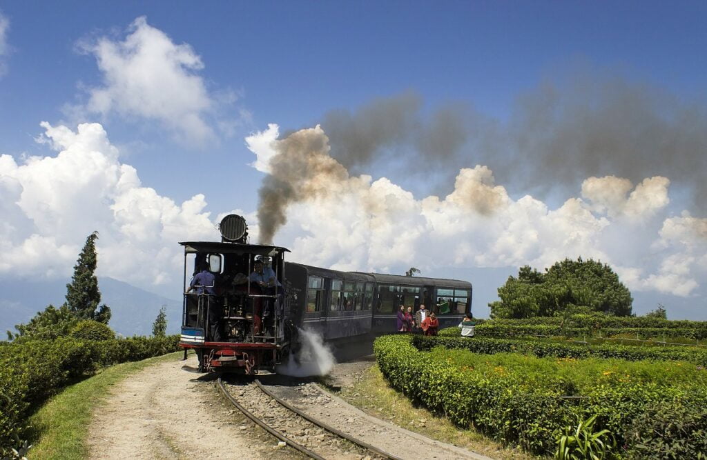 needpix.com Darjeeling Himalayan Railway